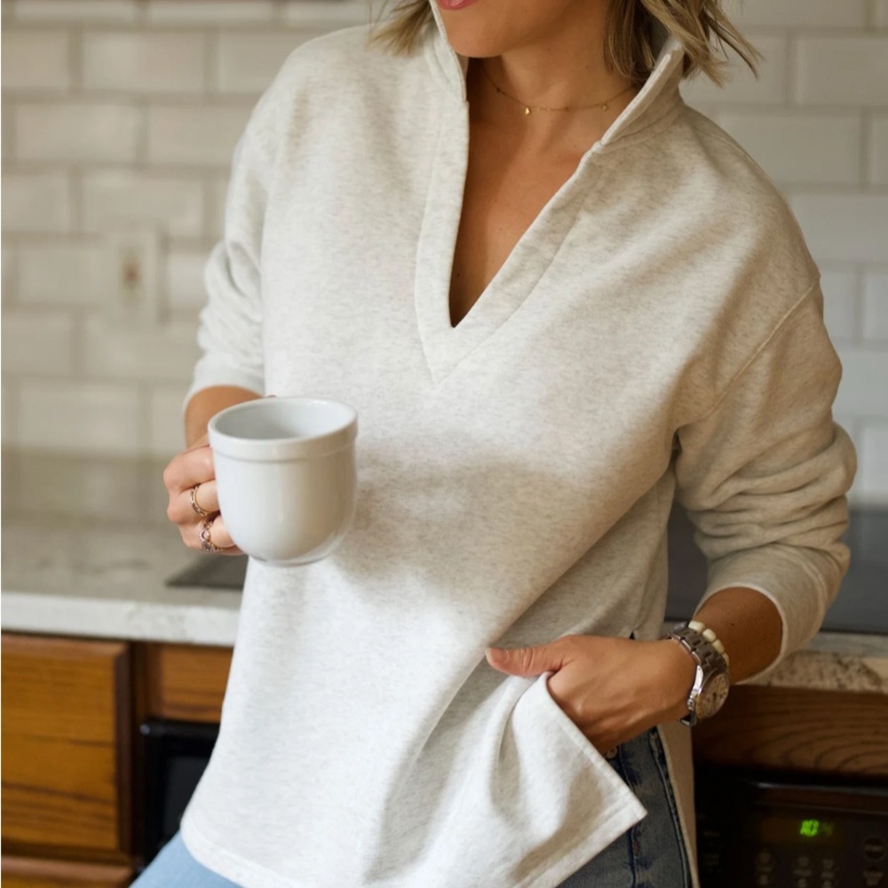 Copper Corners Art Light Gray Pullover Tunic size L NWT